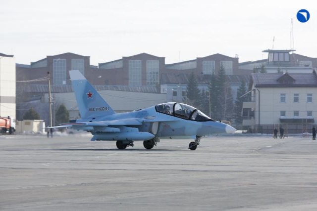 New Su Sm Fighter Yak Combat Trainer Transferred To Russian