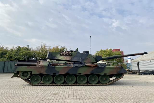 Germany Sends Leopard 1A5 Tanks Marder IFVs To Ukraine