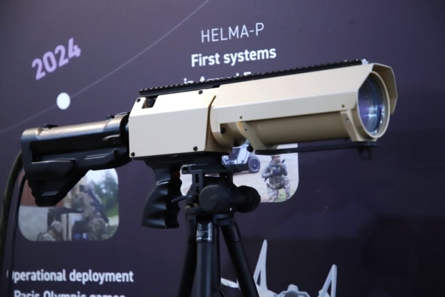 The Future of Combat: Miniaturized Laser Weapons Set to Replace Bullets and Missiles