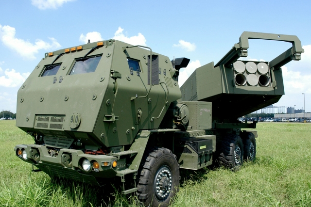 How Russia’s Tornado-S MLRS is Outgunning & Outnumbering HIMARS in Ukraine