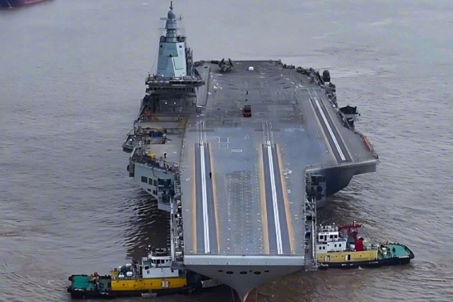 Fighter Jets Seen on Chinese Fujian Carrier During Second Sea Trial