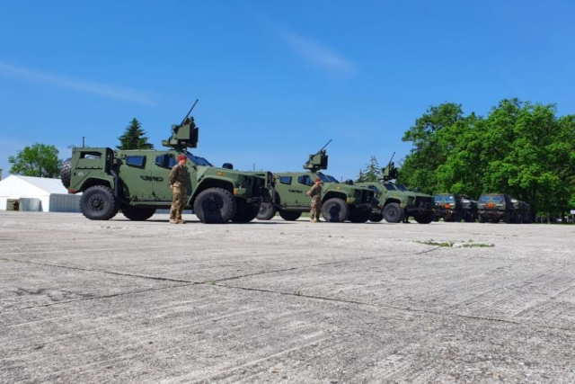 Slovenia Takes Delivery of Oshkosh JLTV 4x4 Combat Vehicles