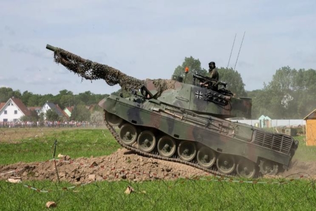 Switzerland Denies Sending Leopard Tanks to Ukraine