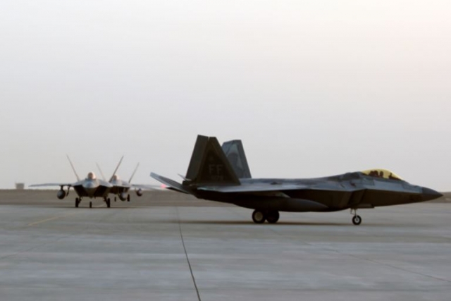 U.S.A.F. F-22 Raptors Deployed to U.A.E.’s Al Dhafra Air Base