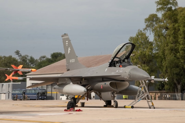 Argentina Unveils First F-16 Fighter Jets Procured from Denmark