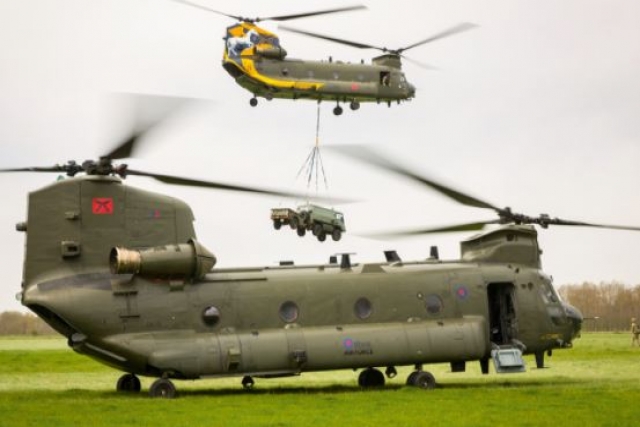 U.K. to Acquire 14 Boeing Chinook Helicopters