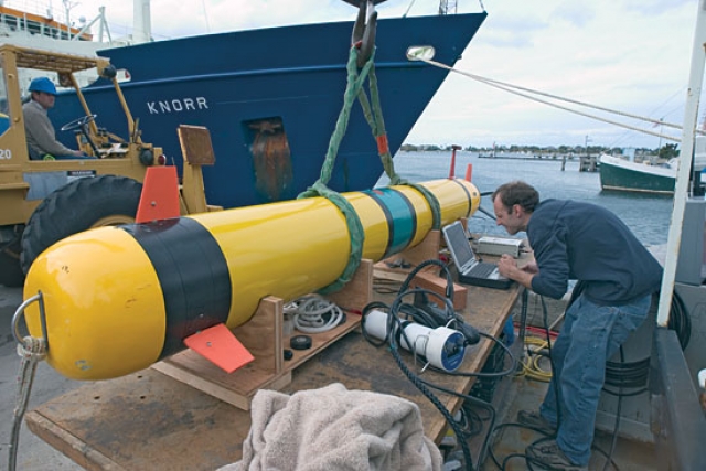Leidos to Design Medium Undersea Unmanned Vehicle