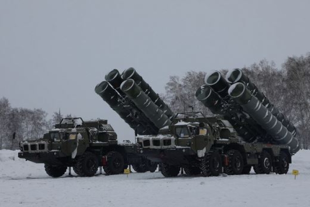 Two More S-400 Squadrons before 2025: Indian Air Chief Marshal 