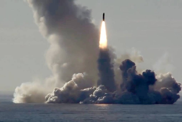 Russia Test Fires Nuclear-Capable Ballistic Missile from Submarine