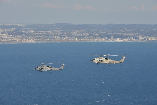 Two Japanese Navy Sikorsky SH-60K Helicopters Collide, 1 Dead, 7 Missing