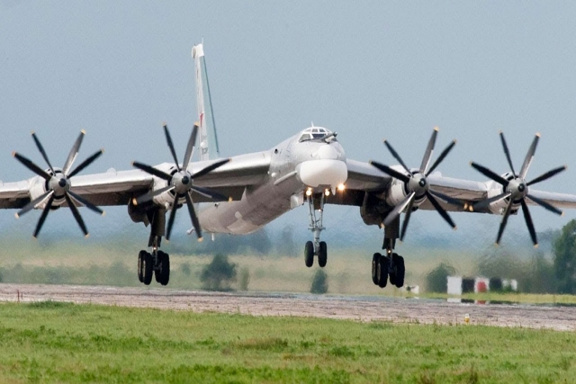 Another Russian Tu-95MSM Bomber Makes Flight