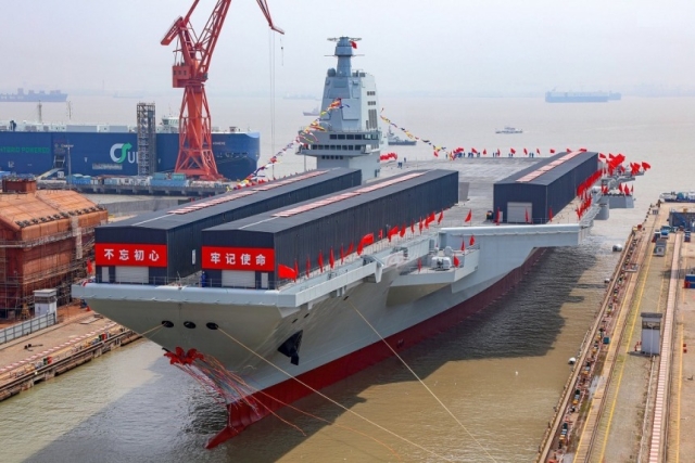 Electromagnetic Catapult Tested on Chinese Aircraft Carrier Fujian