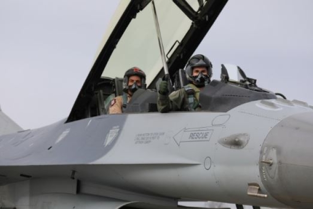 Romanian Pilot Performs Maiden Flight at European F-16 Training Center