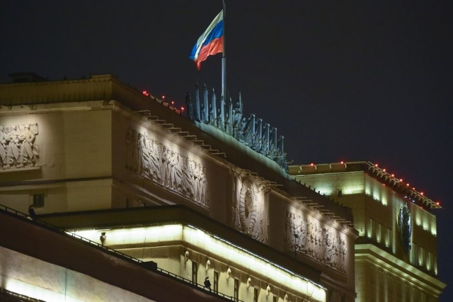 Russia Strikes Kyiv with Ballistic Missiles after Drone Attack on Putin’s Residence