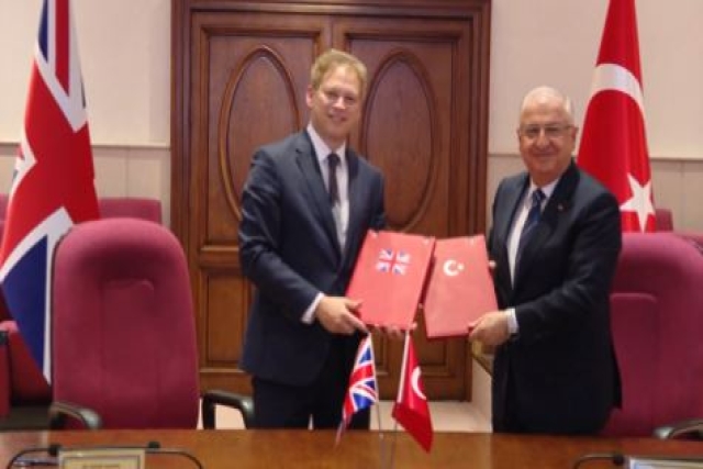 Turkey, U.K Sign Defense Cooperation Agreement