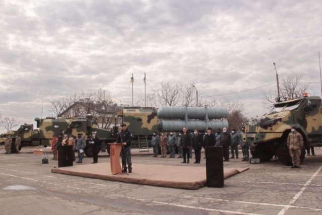 Ukrainian Navy Receives Prototype of Neptune Missile System