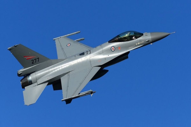 Norway will Transfer its F-16s with Latest Weapons to Ukraine