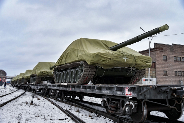 Russian MoD Receives New Batch of Modernized T-72B3M Tanks