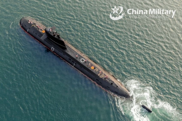55 Chinese Sailors Feared Dead After Submarine Gets ‘Caught in Trap’