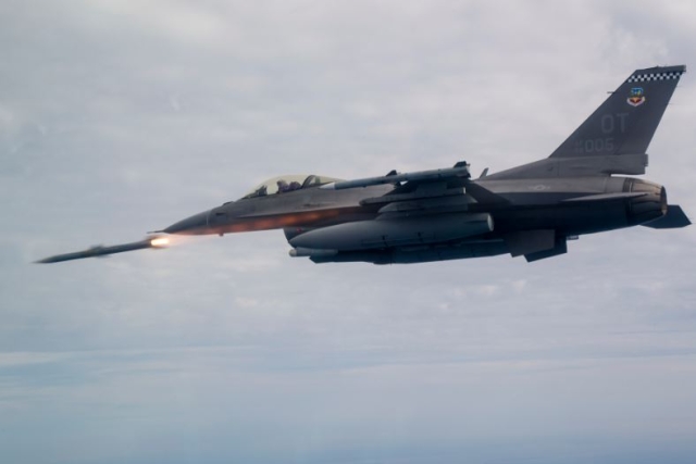 Missiles, Bombs for Ukrainian F-16s Revealed