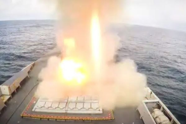 First Combat Deployment of Aster 15 Missiles from French Frigate to Counter Drones Off Yemen