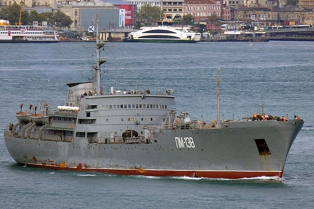 Russian Warships Visit Port Sudan amidst Reports of Khartoum Suspending Naval Base Deal