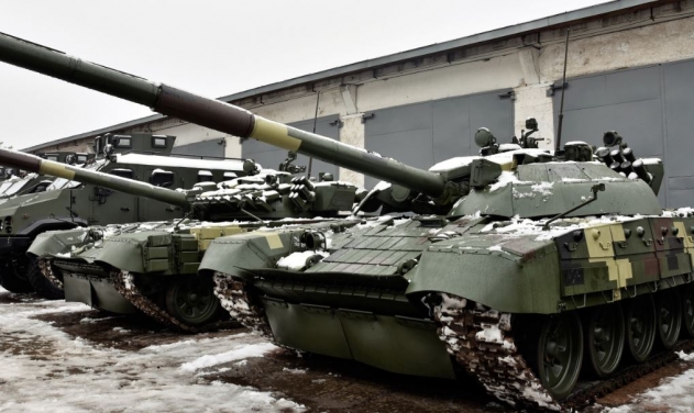 Ukroboronprom Hands Over Tanks, Armored Vehicles, Anti-tank Missiles to Ukrainian Army