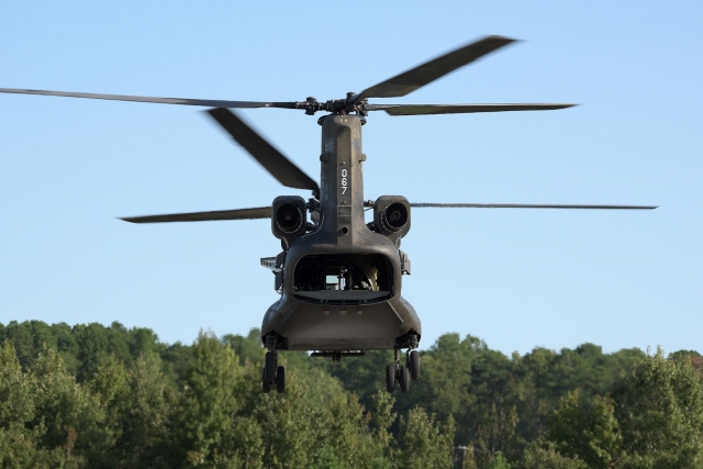 CH-47 Chinook With Powerful T408 Engines Takes to Skies