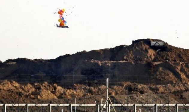 Israel Develops Sight to Shoot Down Gaza Balloons, Kites
