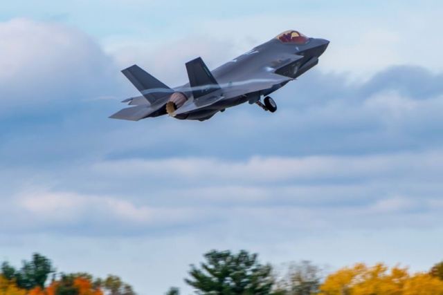 Lockheed Wins $585M to Develop New F-35 Electronic Warfare Hardware