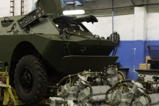Russia Gifts Armored Personnel Carriers to Central African Republic