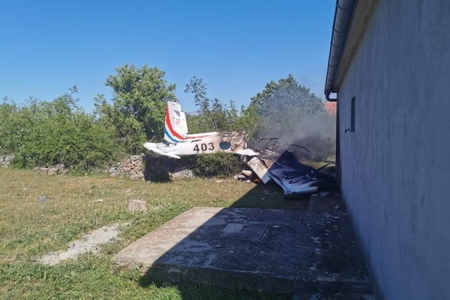 Croatian Air Force Trainer Plane Crashes, Two Dead