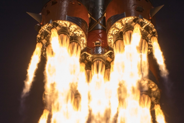 Roscosmos to Cut Launch Price by 30% to Compete with SpaceX