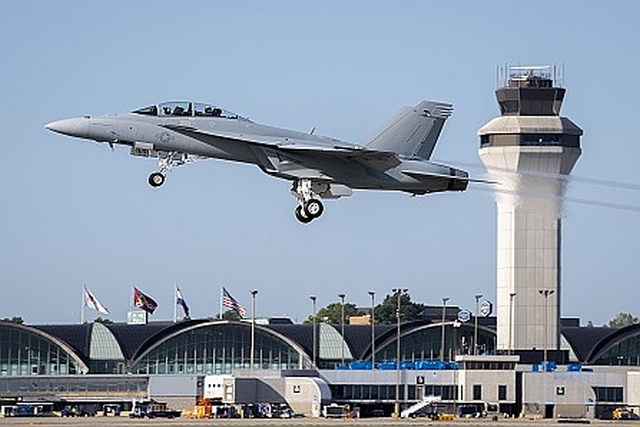  Boeing Counting on International Customer to Keep F/A-18 Super Hornets Production Alive