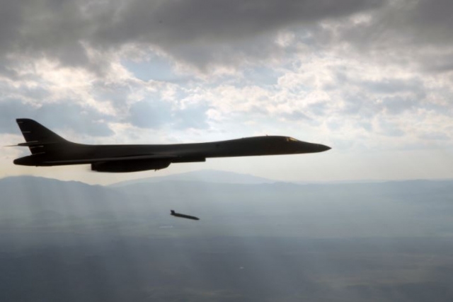 U.S. Air Force Orders 400 JASSM-ER, 137 LRASM Missiles