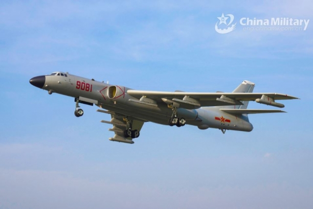 Chinese Navy Practices ‘Island’ Bombing, Mine Laying with New-Type of Bomber