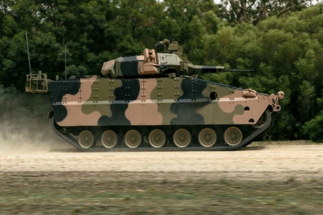 Hanwha Defense’s Redback to use Soucy’s Composite Rubber Track System