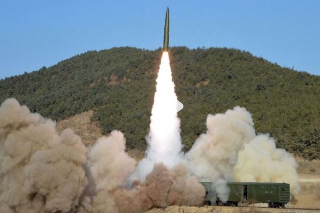 N.Korean Ballistic Missile Explodes Mid-Air: Reports