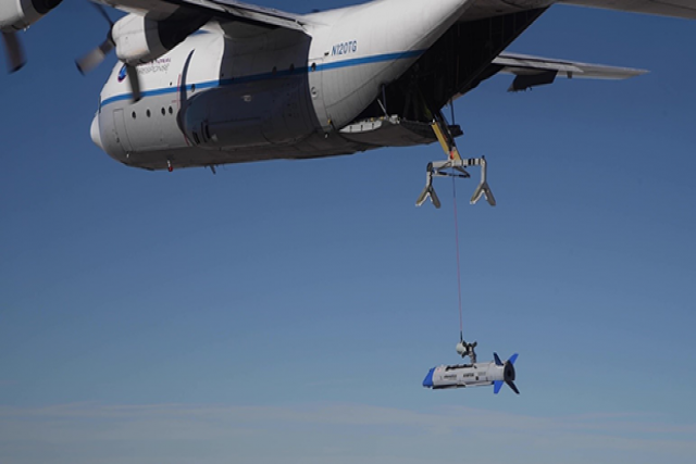 DARPA’s Gremlins UAV Program Demonstrates Airborne Recovery