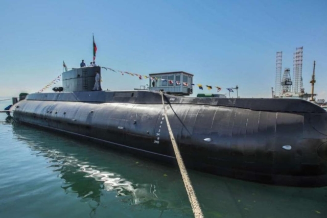 Iranian Submarine 