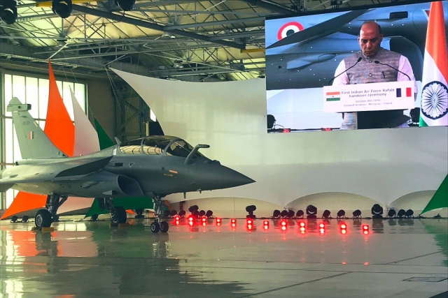 India Receives First Rafale Fighter 