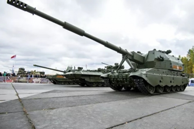 Russia Produces First of Koalitsiya-SV Self-Propelled Howitzers 