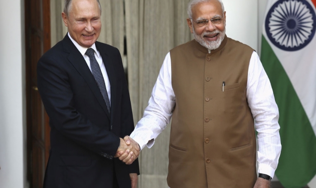 India, Russia Conclude $5.43 Billion S-400 Missile Defense Deal, Deliveries in 2 Years