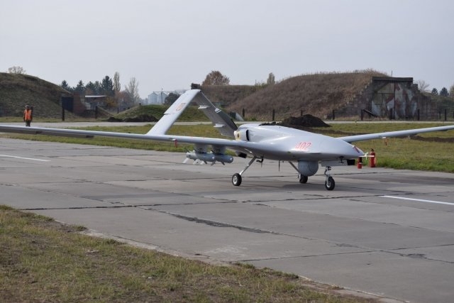 Ukraine to buy 5 more Turkish Bayraktar TB2 drones in 2021