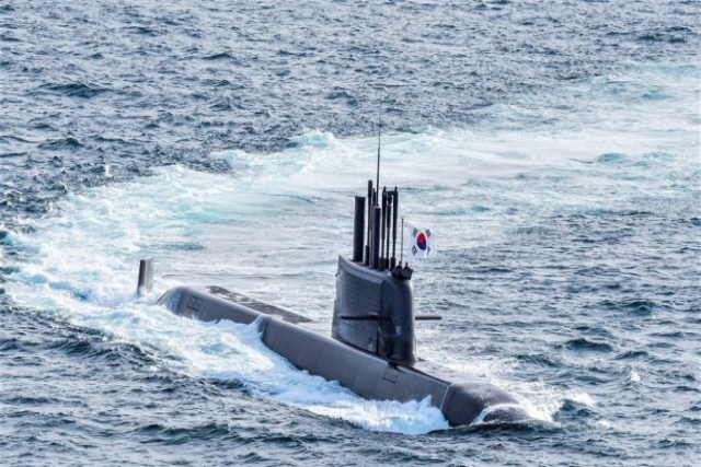 New S.Korean KSS III Submarine Test-Fires SLBM