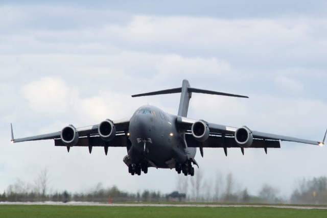 Boeing to Support Canadian C-17 Transport Planes
