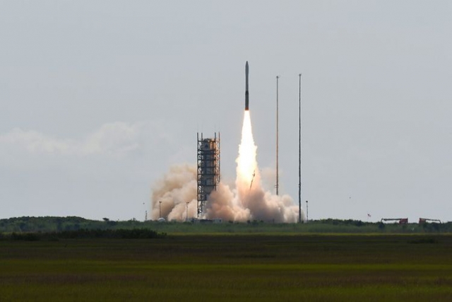 Minotaur 1 Rocket Launches Classified Spy Satellites for National Reconnaissance Office