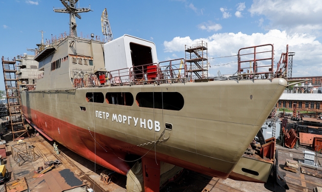 Russia Sets Afloat Large Amphibious Assault Ship