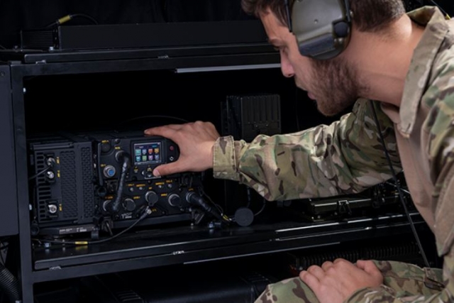 Elbit Systems to Supply E-LynX Multi-Channel Radios to the Swedish Army
