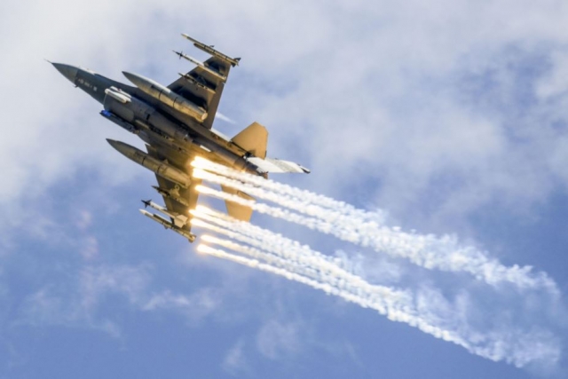 Armtec Countermeasures Wins $250M for F-16, C-130 Decoy Flares